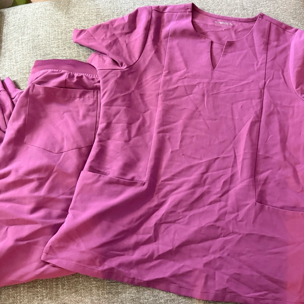 Women’s Two-Piece Medical Scrub Set in Magenta